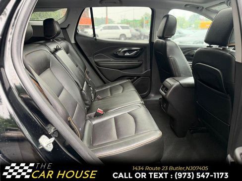 Used 2022 GMC Terrain AT4 w/ Tech Package AWD/4WD image 22