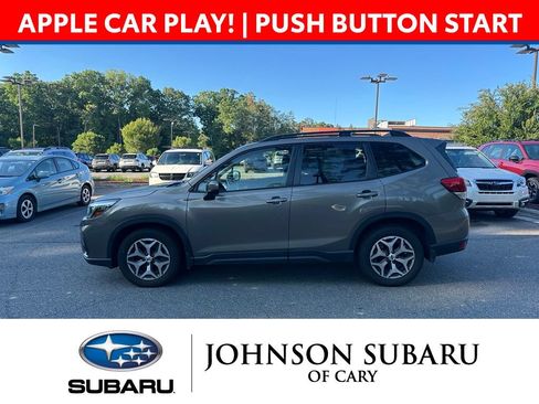 Used 2019 Subaru Forester Premium AWD/4WD image 5
