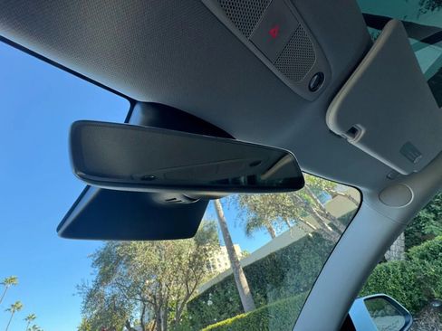 Used 2022 Tesla Model 3 Long Range image 39