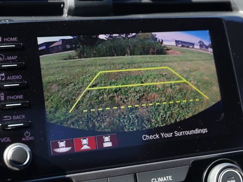 Used 2020 Honda Civic Sport Touring image 10