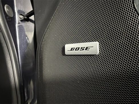 Certified 2025 Chevrolet Suburban Premier image 38