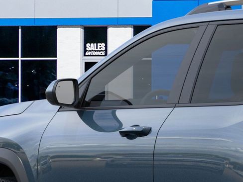 New 2026 Chevrolet Equinox LT image 12