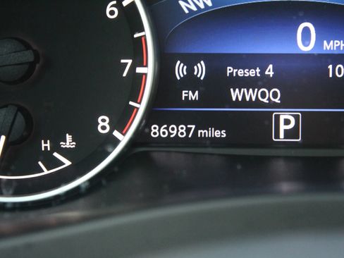 Used 2017 Nissan Murano Platinum w/ Platinum Technology Package FWD image 14