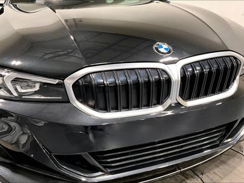 Used 2024 BMW 330i xDrive Sedan w/ Premium Package AWD/4WD image 22