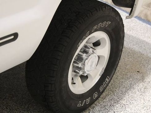 Used 1999 Ford F350 Lariat image 27