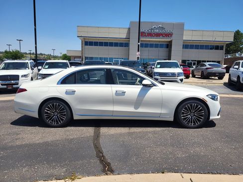 Used 2023 Mercedes-Benz S 500 4MATIC image 3