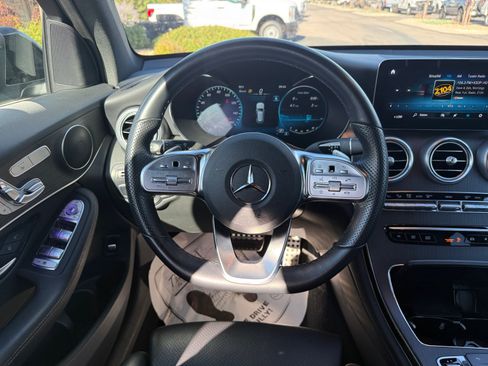 Used 2022 Mercedes-Benz GLC 300 4MATIC image 9