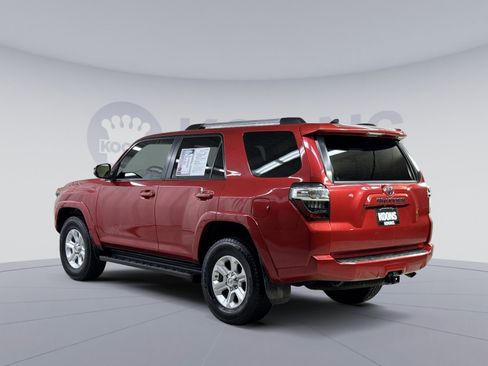 Used 2020 Toyota 4Runner SR5 Premium image 10