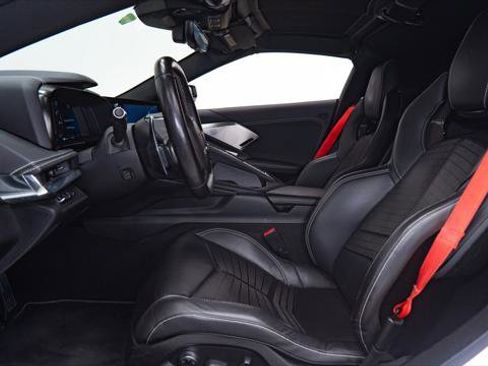 Used 2020 Chevrolet Corvette Stingray Preferred Cpe w/ 2LT Preferred Equipment Group image 33