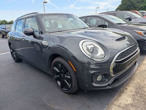 Used 2018 MINI Cooper Clubman S FWD image 2
