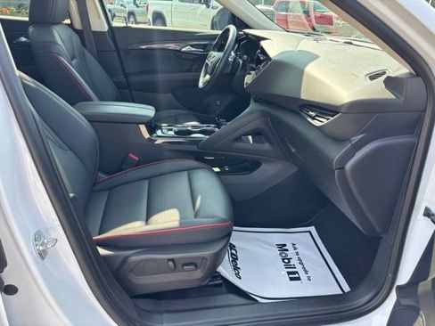 Certified 2023 Buick Envision Essence w/ Technology Package I AWD/4WD image 23