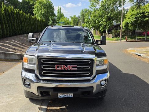 Used 2015 GMC Sierra 3500 SLE AWD/4WD image 2