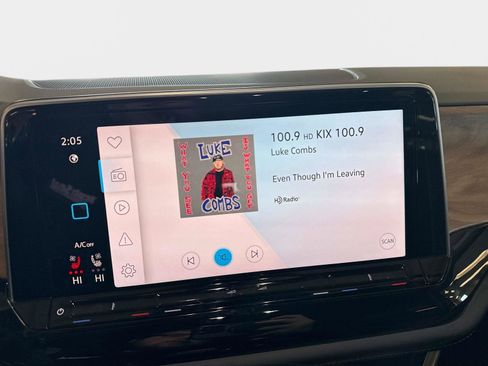 New 2026 Volkswagen Atlas SE image 25