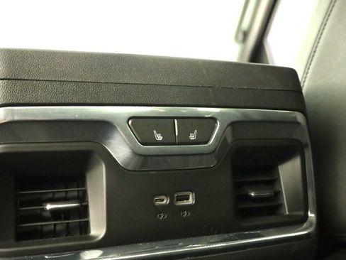 Used 2023 GMC Sierra 1500 SLT w/ SLT Premium Package image 35
