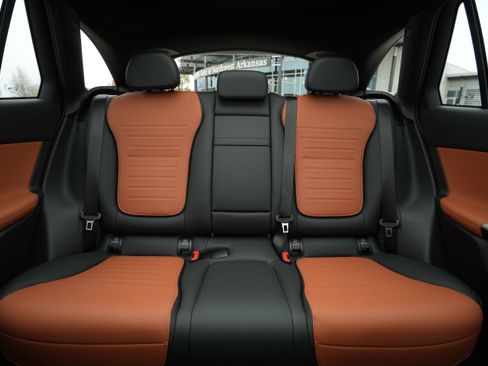 New 2026 Mercedes-Benz GLC 300 GLC 300 image 32