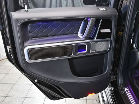 Used 2023 Mercedes-Benz G 550 image 12