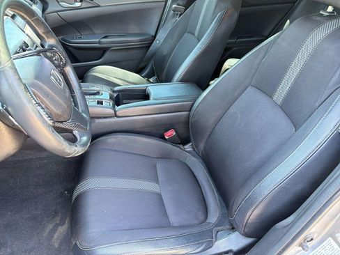Used 2020 Honda Civic Sport image 5