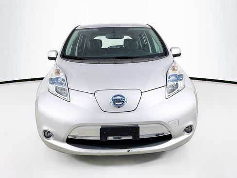 Used 2014 Nissan Leaf SL w/ Premium Package FWD image 2