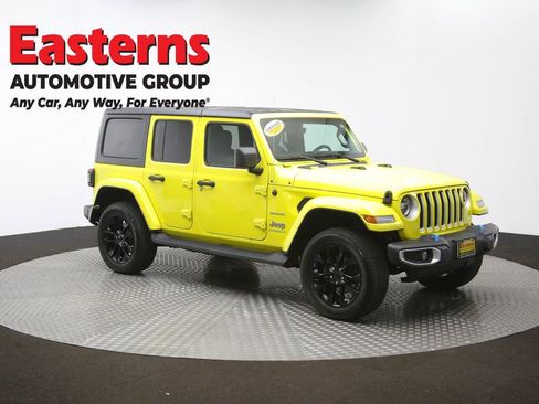 Used 2023 Jeep Wrangler Unlimited Sahara AWD/4WD image 48