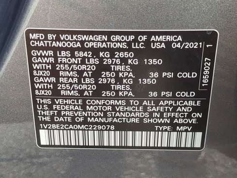 Used 2021 Volkswagen Atlas Cross Sport SEL image 38