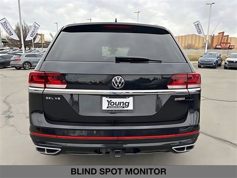 Used 2022 Volkswagen Atlas SEL Premium image 4