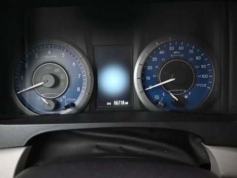 Used 2020 Toyota Sienna L image 12