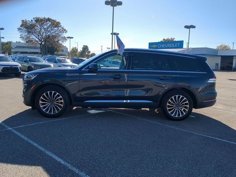 Used 2023 Lincoln Aviator Reserve w/ Elements Package Plus image 5