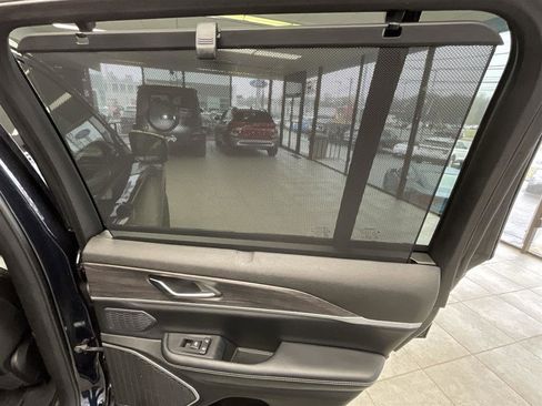 Used 2024 Jeep Grand Cherokee Limited 4xe image 18