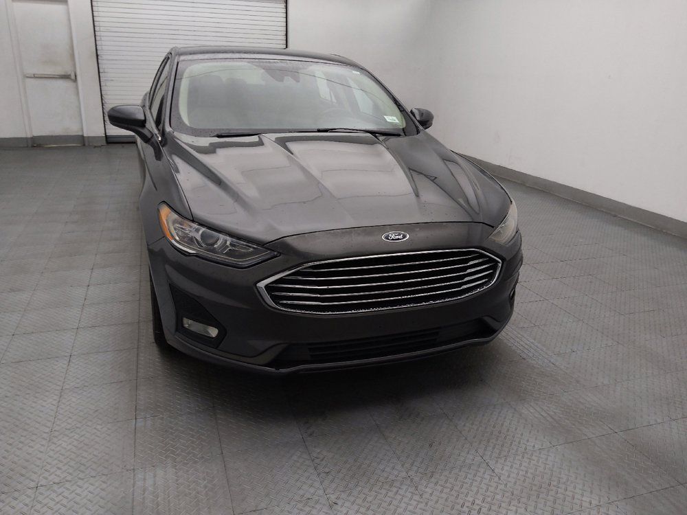 Used 2020 Ford Fusion SE w/ Equipment Group 151A FWD image 14