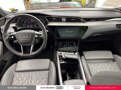 Certified 2022 Audi e-tron S Prestige w/ Prestige Package AWD/4WD image 16