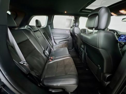 Used 2019 Jeep Grand Cherokee Altitude AWD/4WD image 42