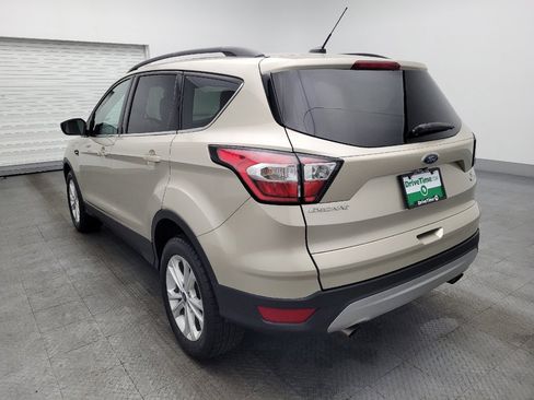 Used 2018 Ford Escape SE w/ Ford Safe & Smart Package image 5