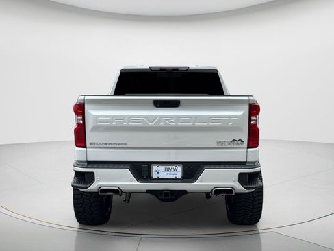 Used 2021 Chevrolet Silverado 1500 High Country w/ Technology Package image 23