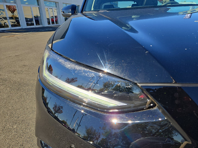 Used 2024 Honda HR-V EX-L image 9