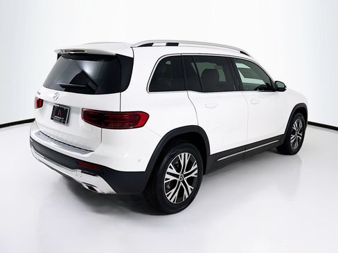 Used 2026 Mercedes-Benz GLB 250 image 8