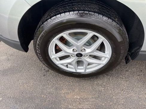 Used 2023 Ford Edge SEL AWD/4WD image 42