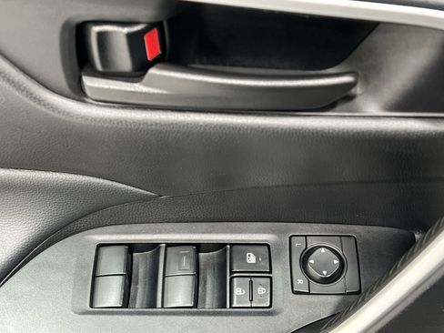 Used 2024 Toyota RAV4 LE image 13