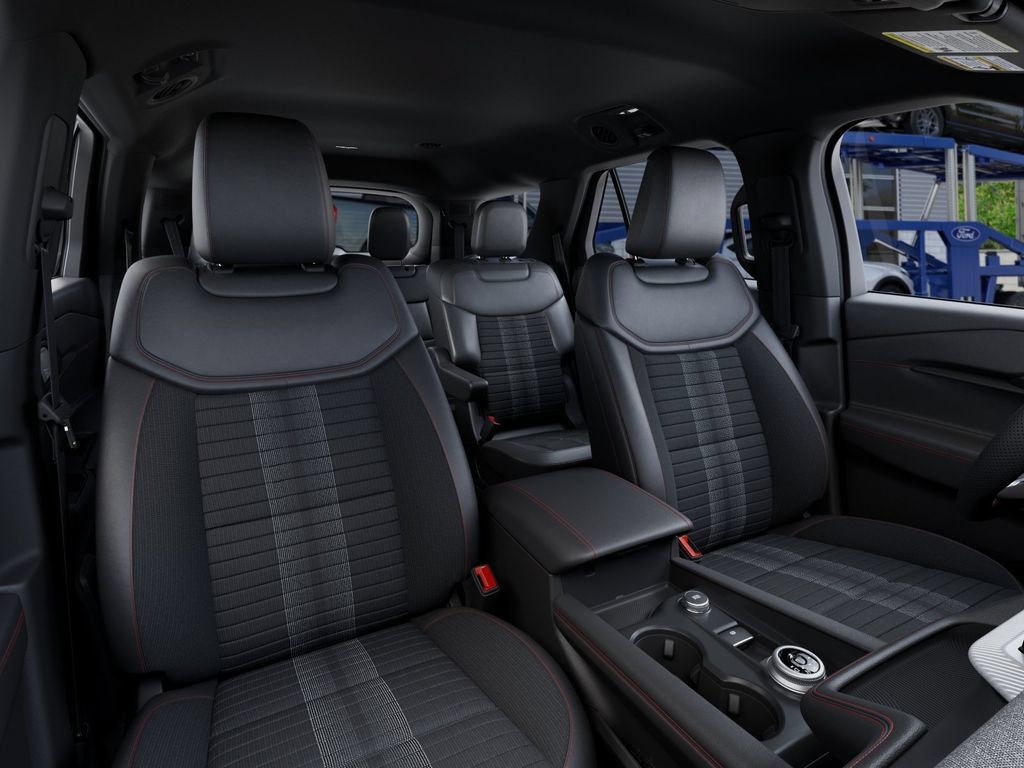 New 2027 Ford Explorer ST-Line AWD/4WD image 10