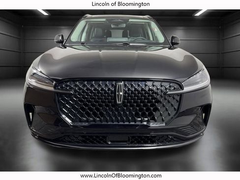 New 2026 Lincoln Aviator AWD image 10