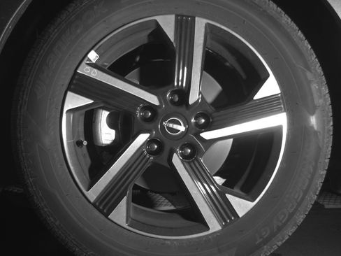 Used 2025 Nissan Sentra SV image 12