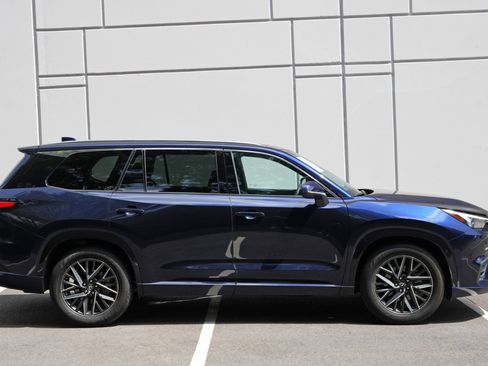 Used 2024 Lexus TX 350 AWD w/ Technology Package image 57