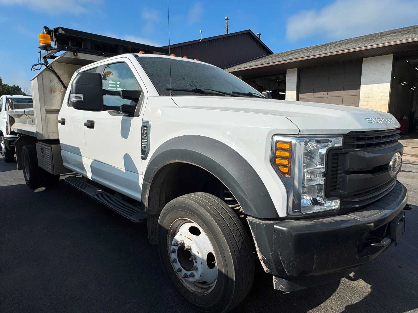 Used 2019 Ford F450 XL w/ Power Equipment Group RWD image 2