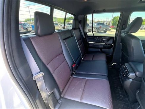 Used 2025 Honda Ridgeline Black Edition image 20