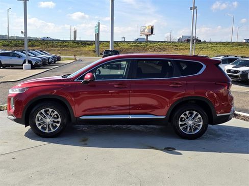 Used 2019 Hyundai Santa Fe SE image 6