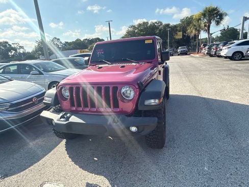 Used 2021 Jeep Wrangler Sport AWD/4WD image 9