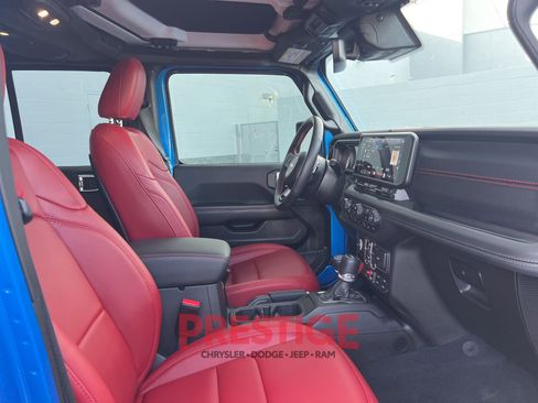 Used 2024 Jeep Wrangler Unlimited Rubicon 392 image 26