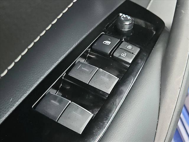 Certified 2026 Toyota Corolla SE FWD image 11