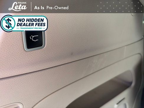 Used 2022 Chrysler Pacifica Touring-L FWD image 28