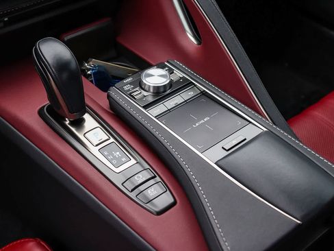 Used 2018 Lexus LC 500h w/ Touring Package image 28