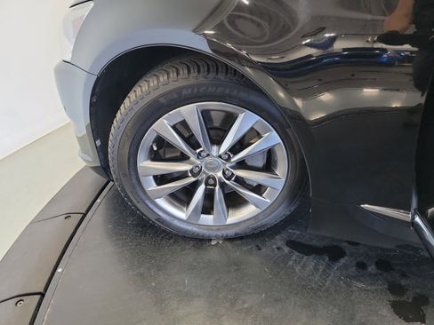 Used 2016 Lexus LS 460 AWD w/ Comfort Package image 30
